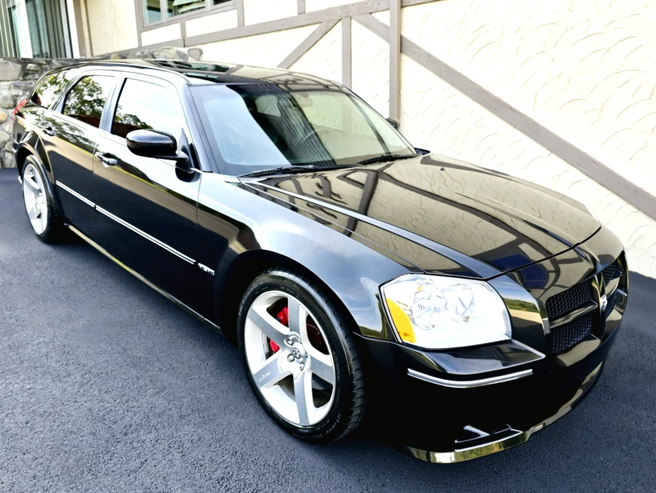 2006 Dodge Magnum SRT8 2nd Gen - Image 19 of 31