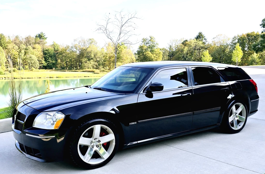 2006 Dodge Magnum SRT8 2nd Gen - Image 4 of 31
