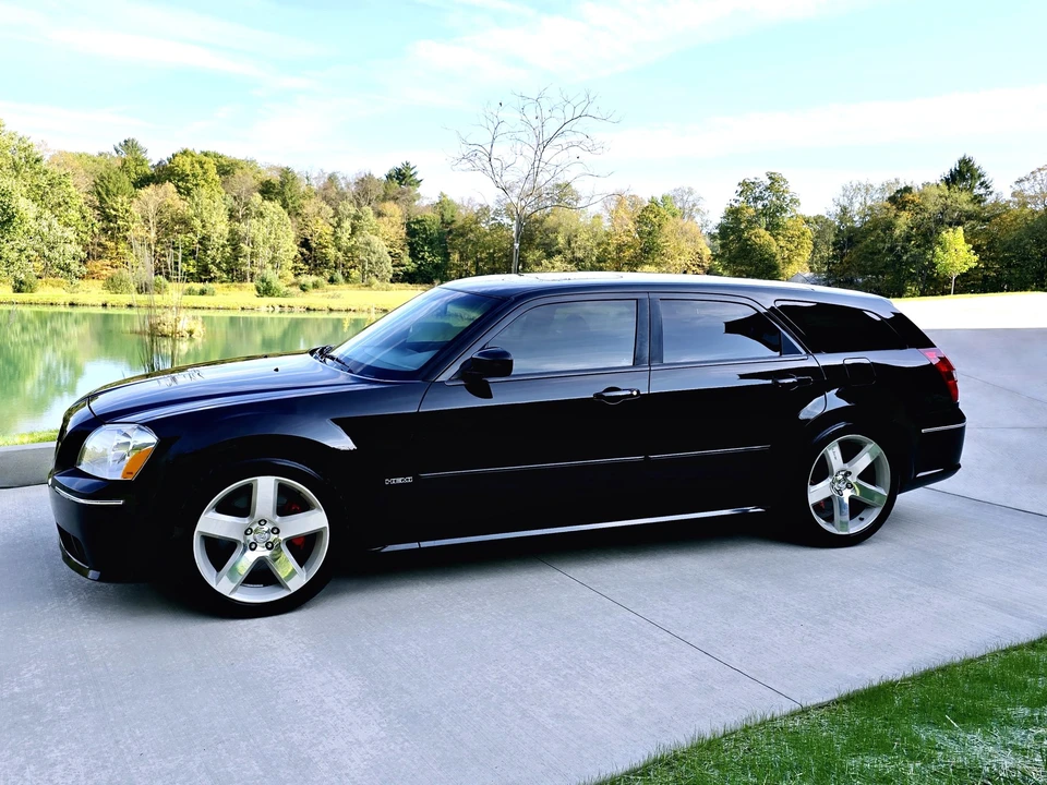 2006 Dodge Magnum SRT8 2nd Gen - Image 5 of 31