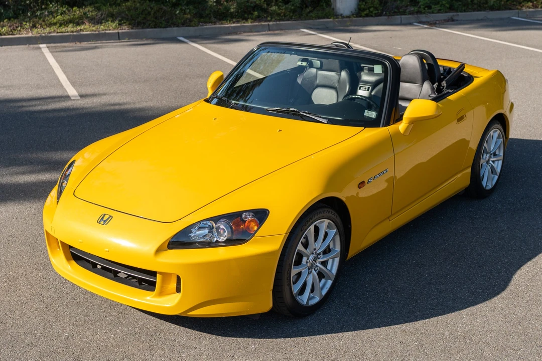 2006 Honda AP2 S2000 - Image 2 of 31
