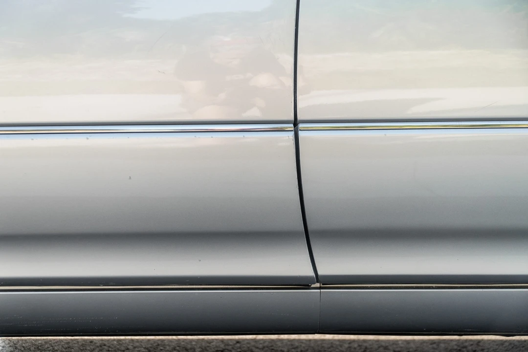 2006 Lexus LS 3rd Gen - Image 9 of 31