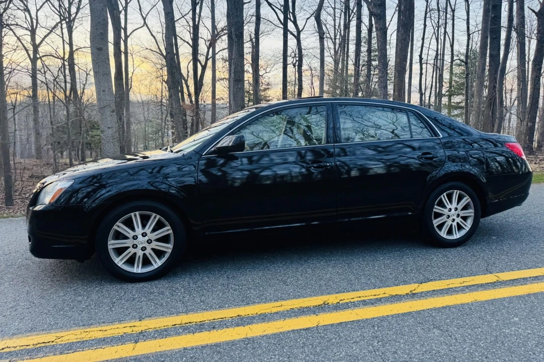 2006 Toyota Avalon 3rd Gen - Image 3 of 7