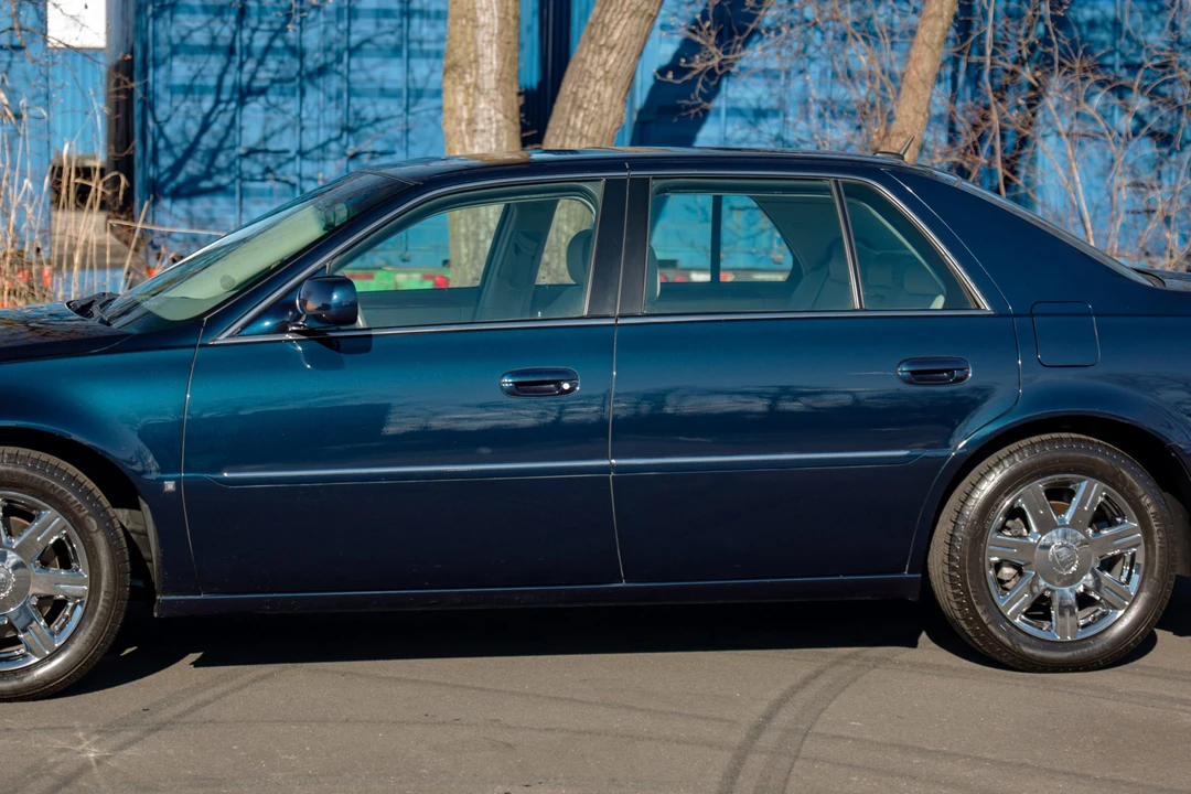 2007 Cadillac DTS - Image 22 of 31