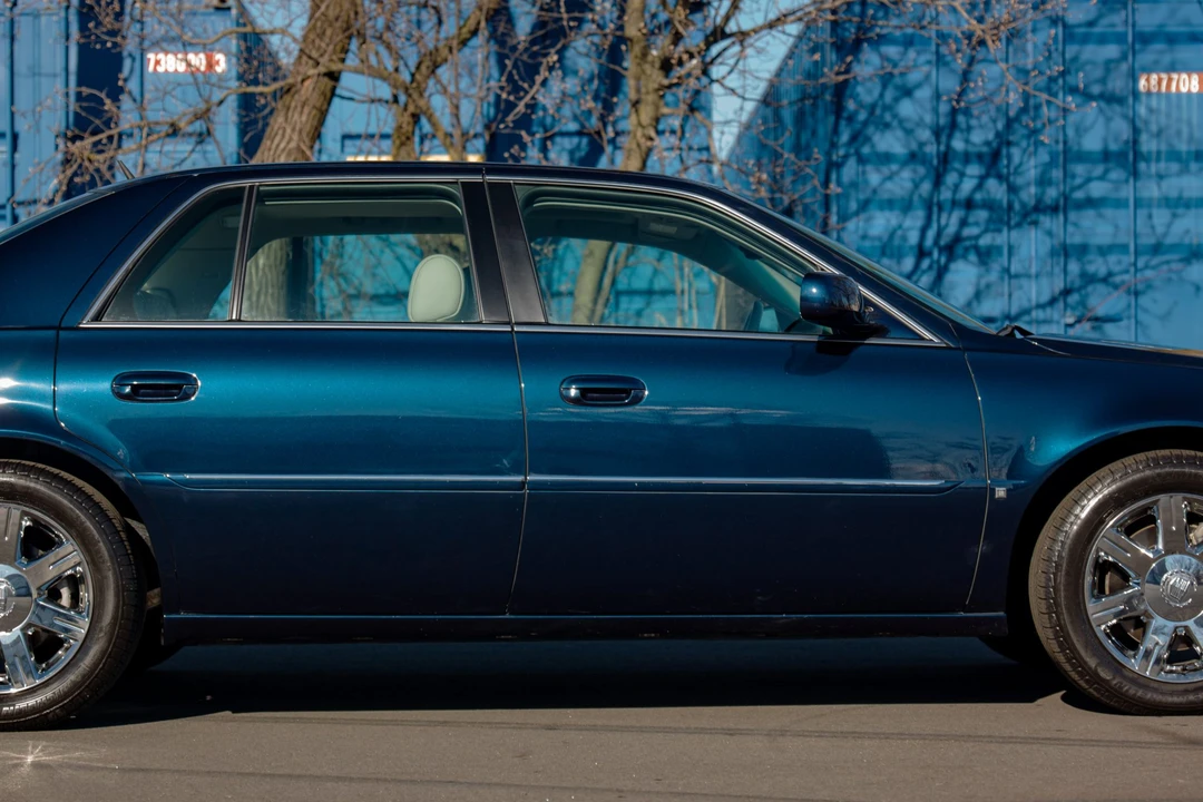 2007 Cadillac DTS - Image 28 of 31