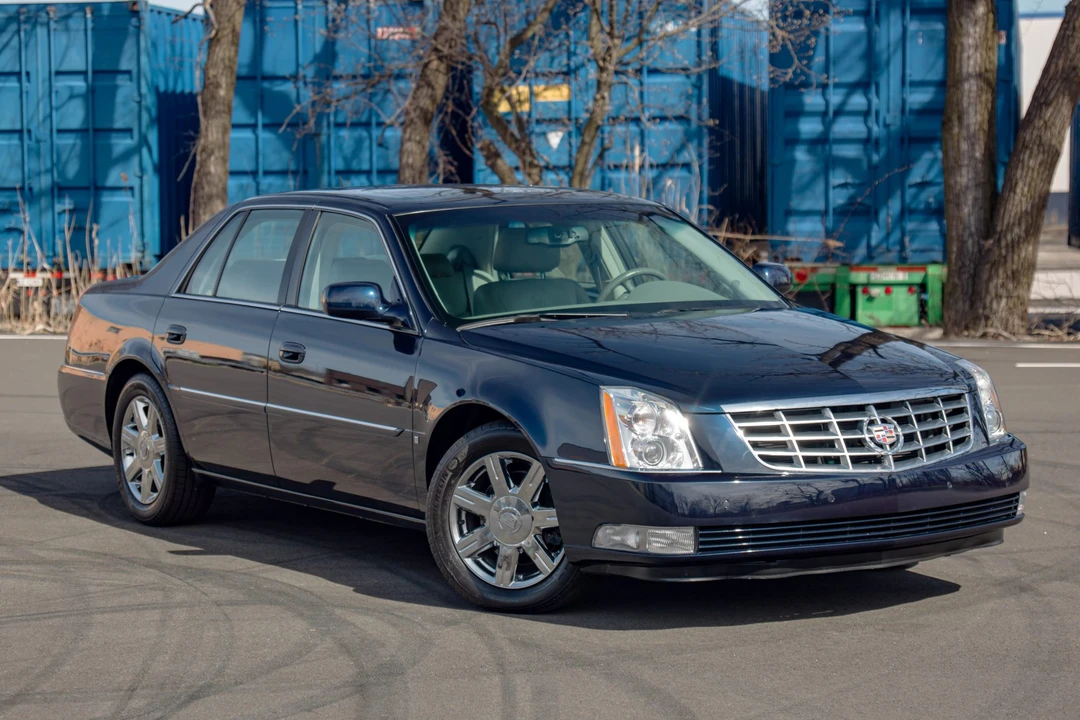 2007 Cadillac DTS - Image 17 of 31