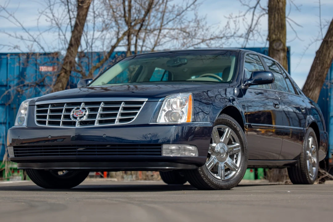 2007 Cadillac DTS - Image 5 of 31