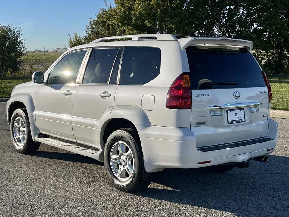 2007 Lexus GX 1st Gen - Image 17 of 31