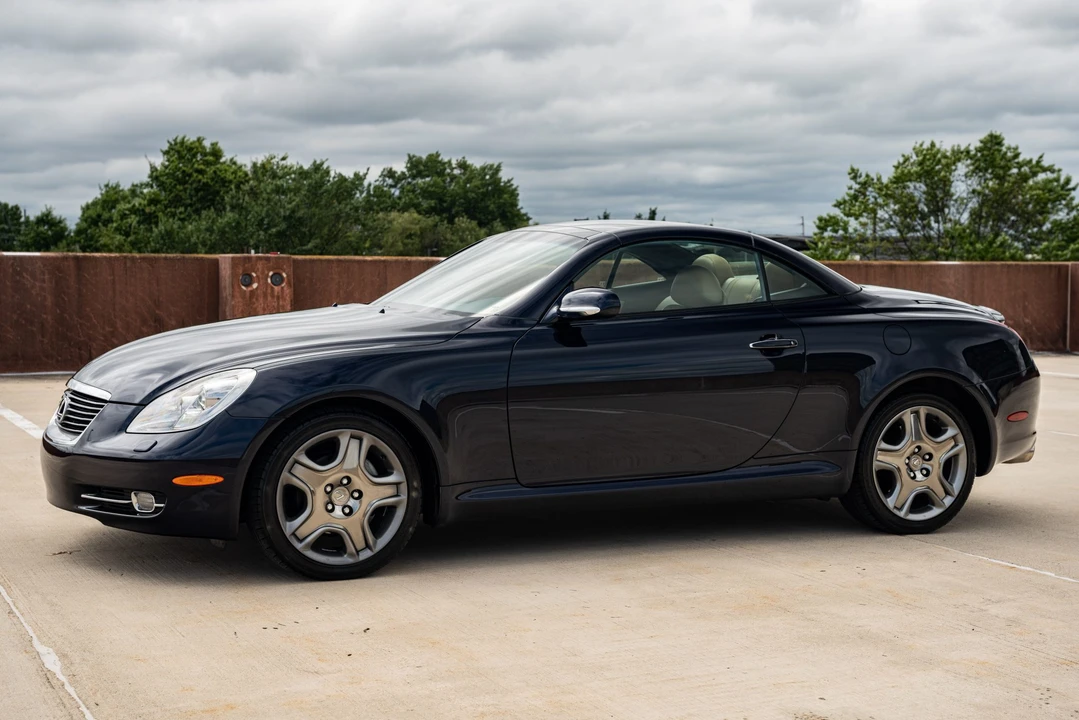 2007 Lexus SC430 - Image 4 of 31