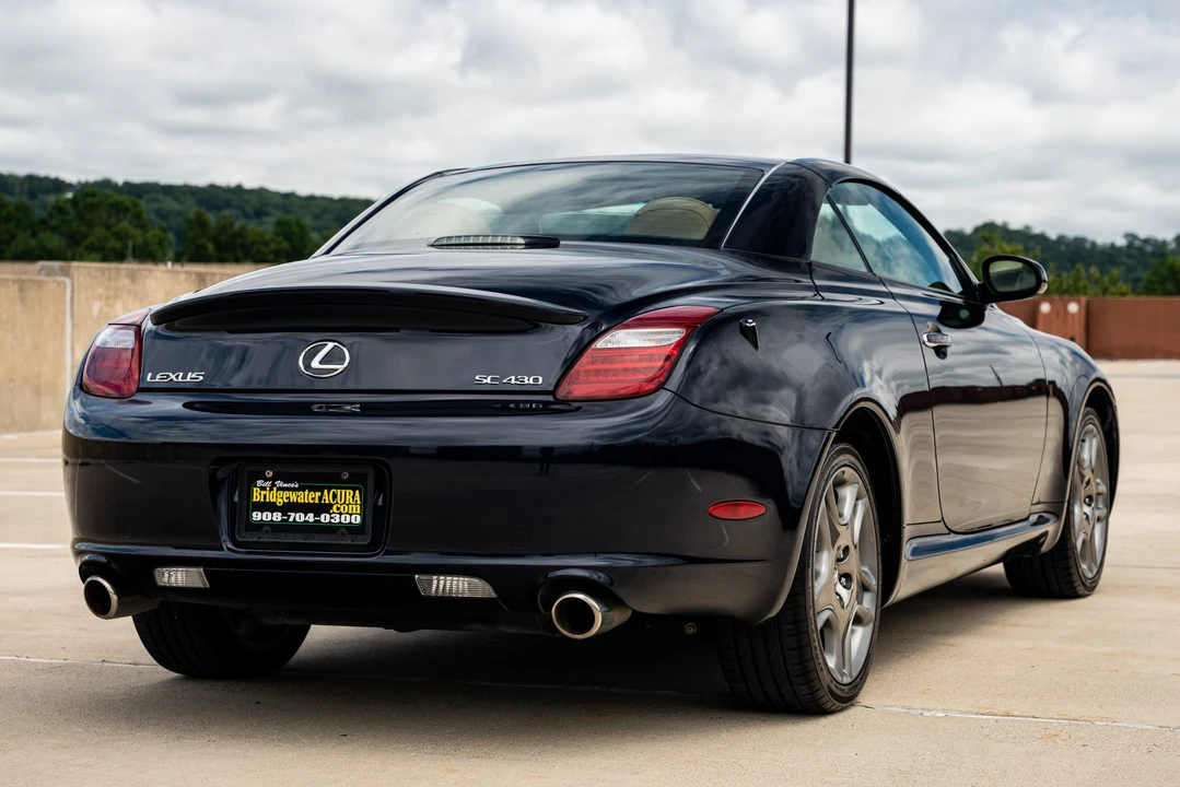 2007 Lexus SC430 - Image 18 of 31
