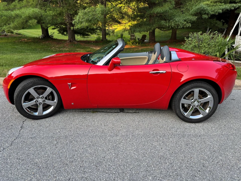 2007 Pontiac Solstice - Image 19 of 31
