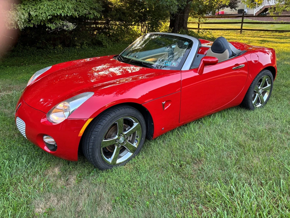 2007 Pontiac Solstice - Image 6 of 31