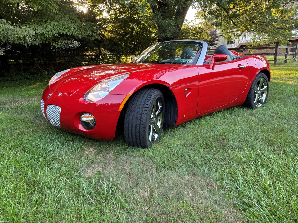2007 Pontiac Solstice - Image 5 of 31
