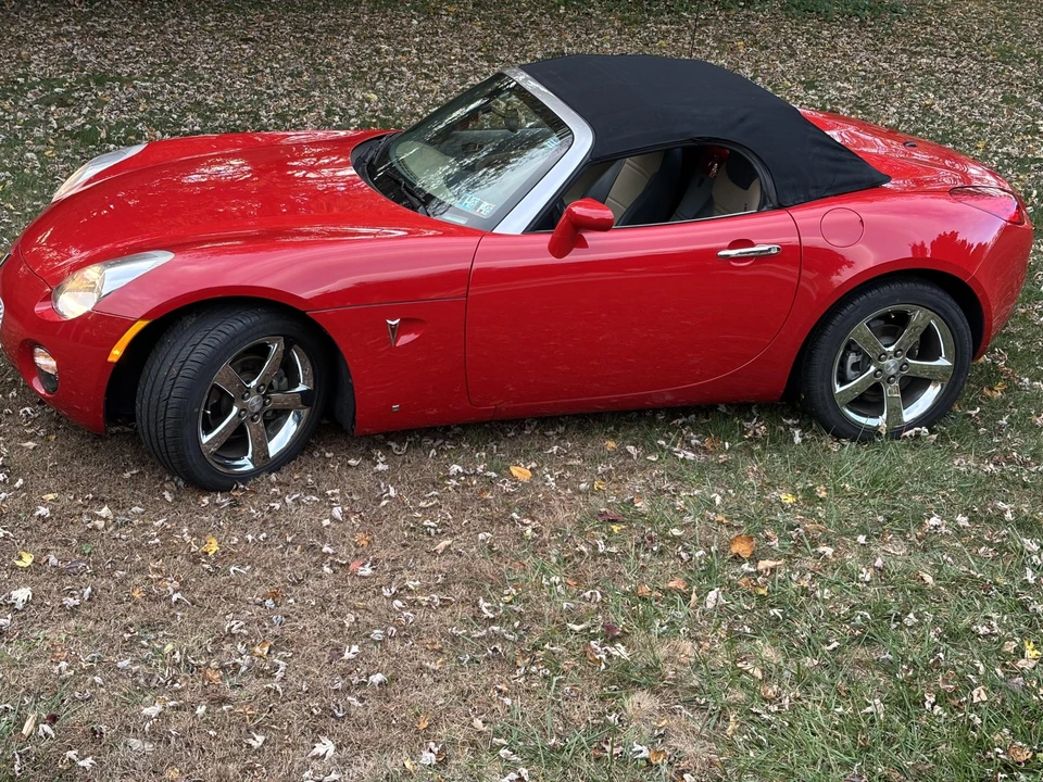2007 Pontiac Solstice - Image 22 of 31
