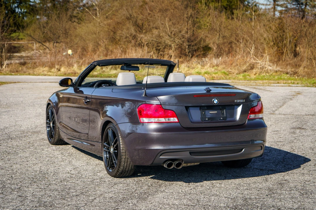 2008 BMW E82 135i & 135is - Image 26 of 31