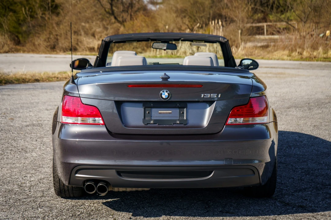 2008 BMW E82 135i & 135is - Image 30 of 31