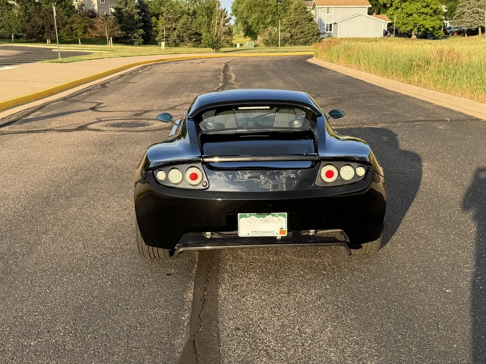 2008 Tesla Roadster - Image 12 of 31
