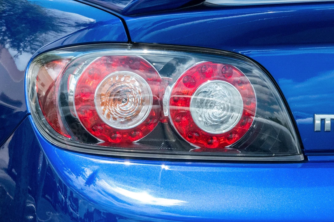 2009 Mazda RX-8 2nd Gen - Image 15 of 31