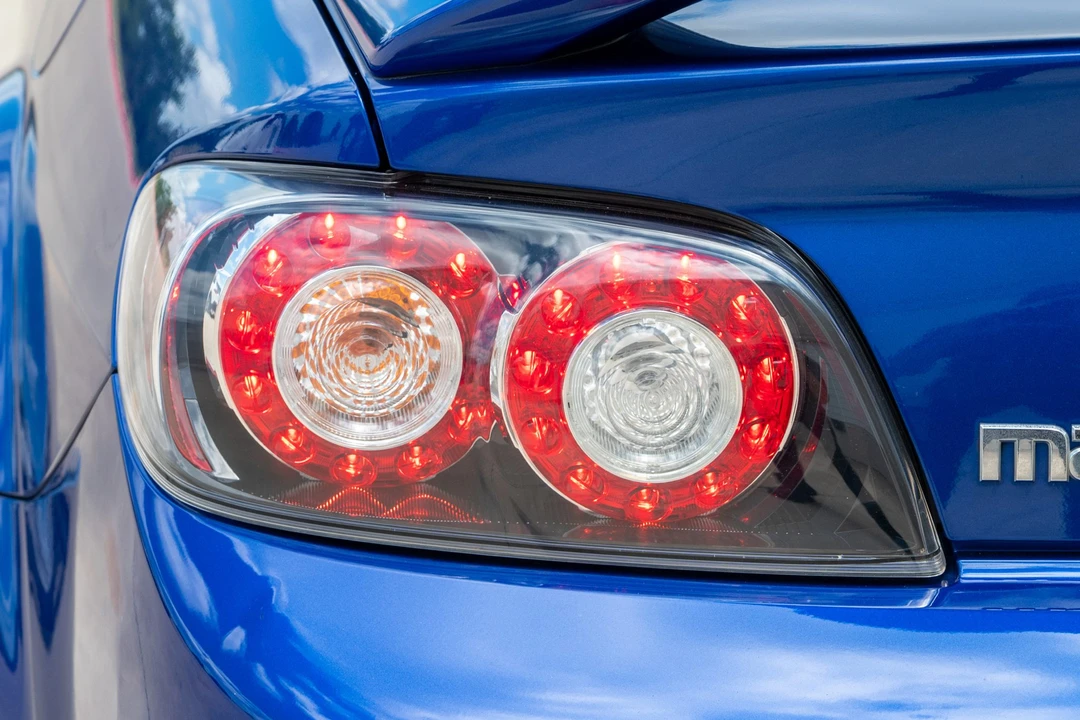 2009 Mazda RX-8 2nd Gen - Image 17 of 31