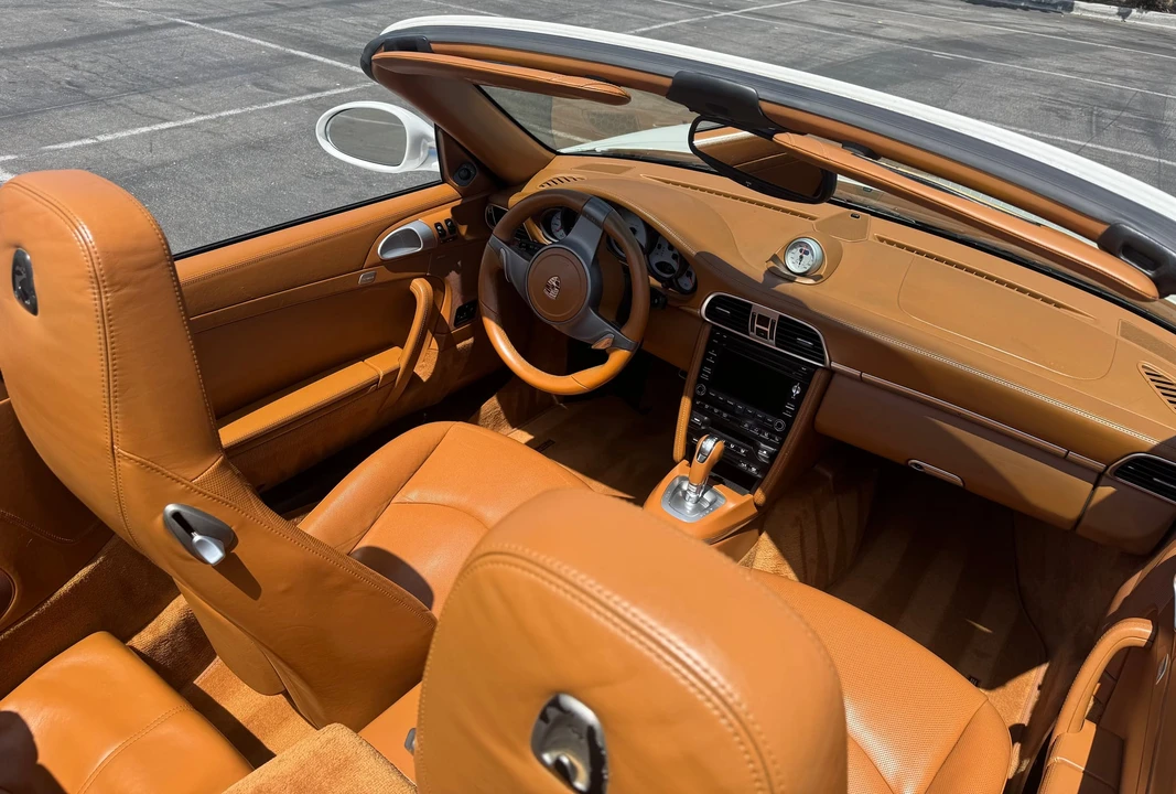 2009 Porsche 997 Carrera 4S - Image 18 of 31