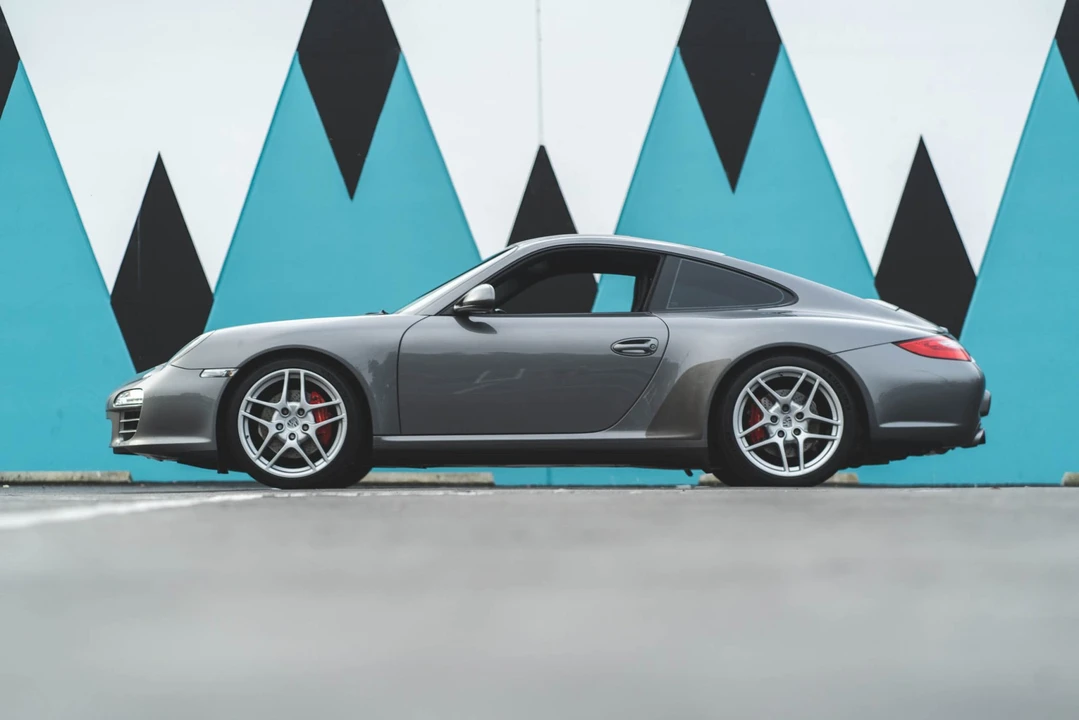2009 Porsche 997 Carrera 4S - Image 8 of 31
