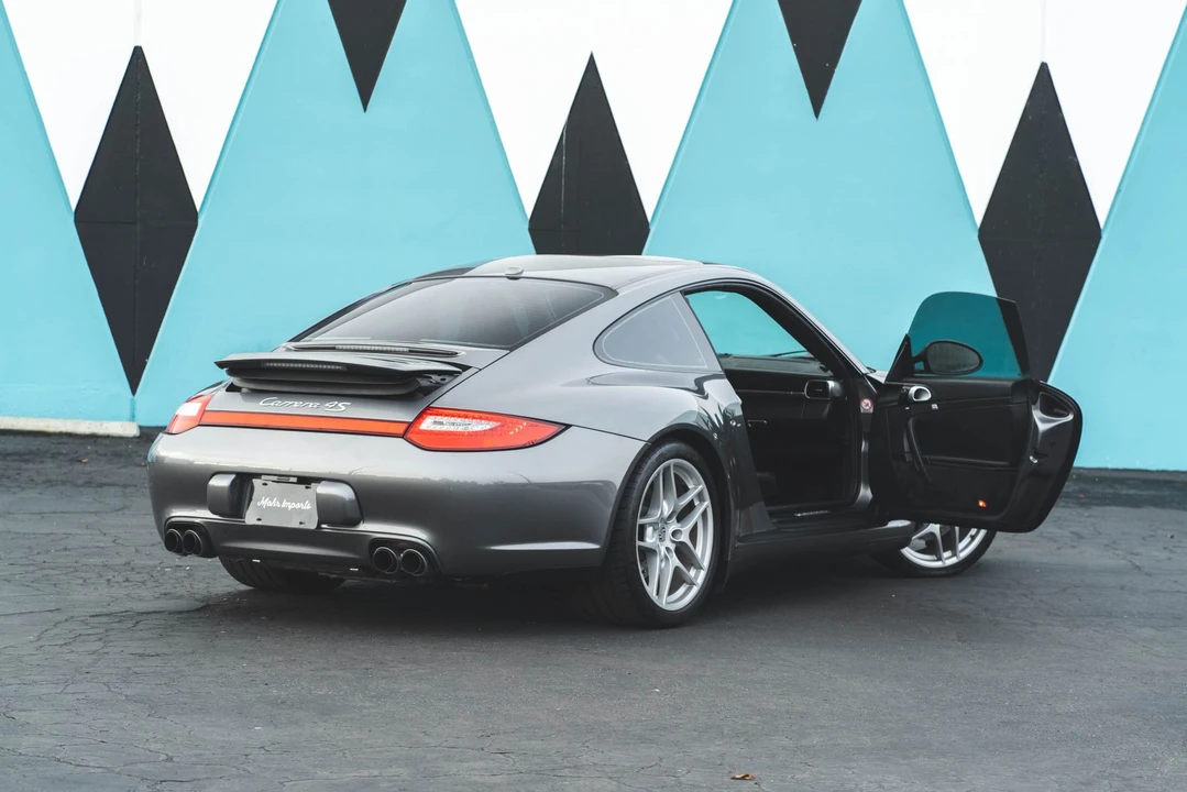 2009 Porsche 997 Carrera 4S - Image 26 of 31