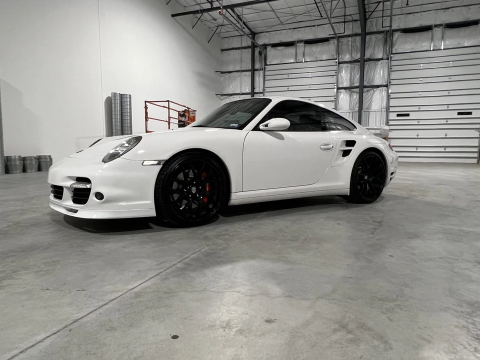 2009 Porsche 997 Turbo - Image 28 of 31