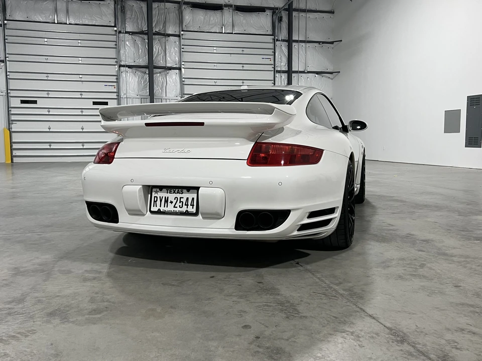 2009 Porsche 997 Turbo - Image 16 of 31