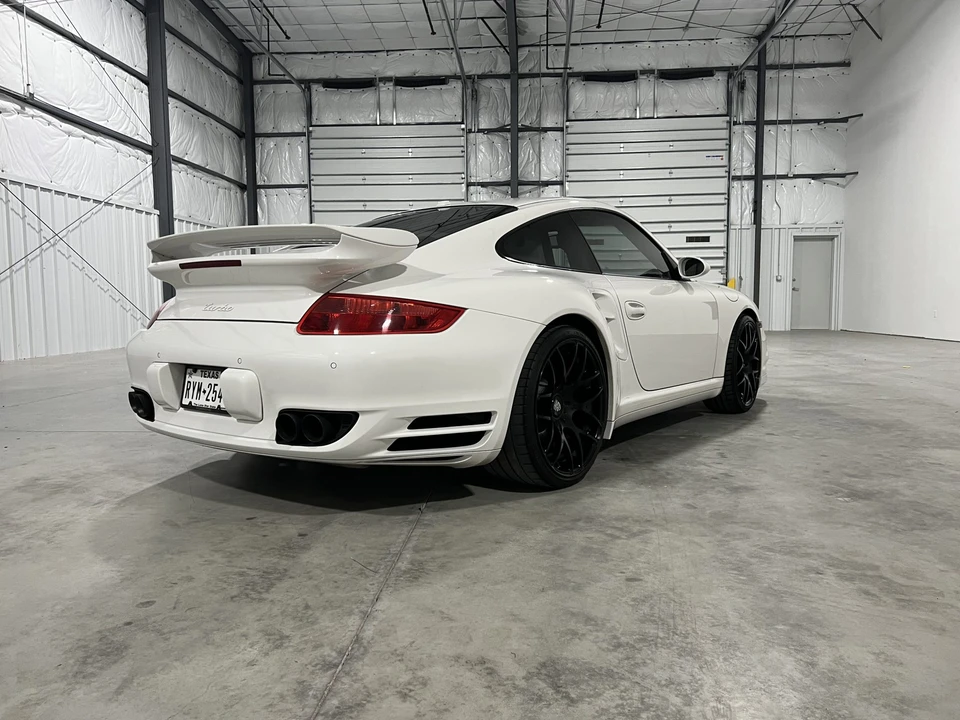 2009 Porsche 997 Turbo - Image 14 of 31