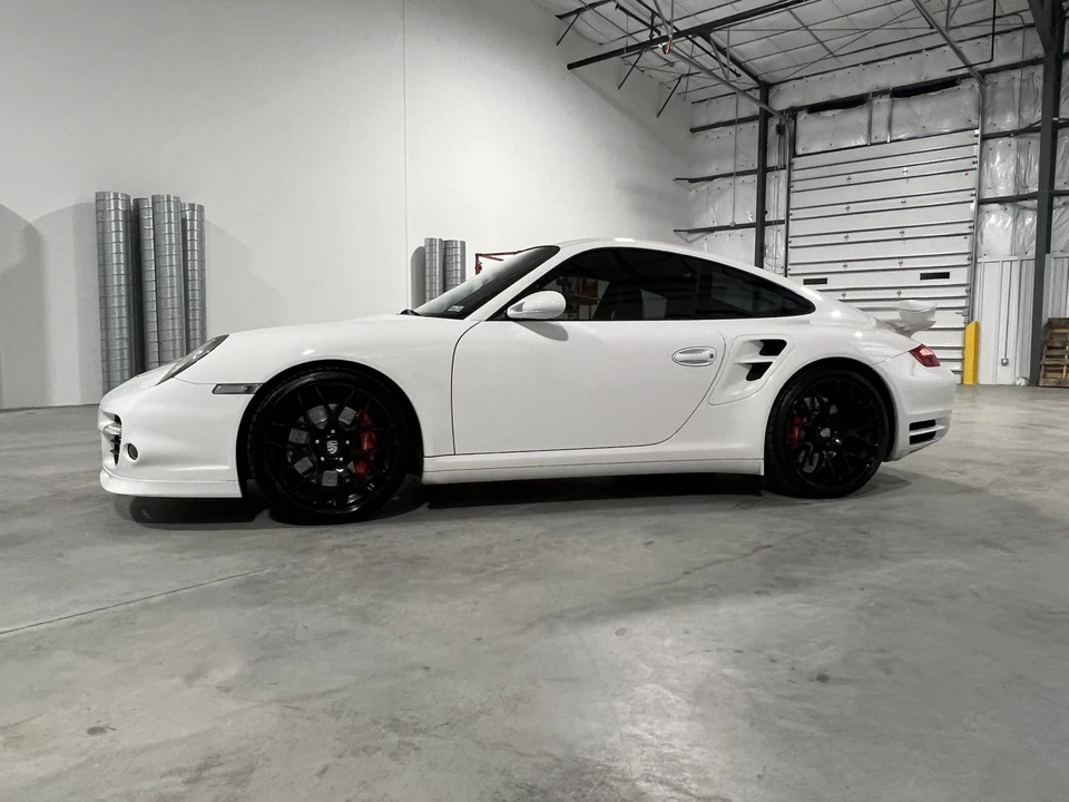 2009 Porsche 997 Turbo - Image 27 of 31