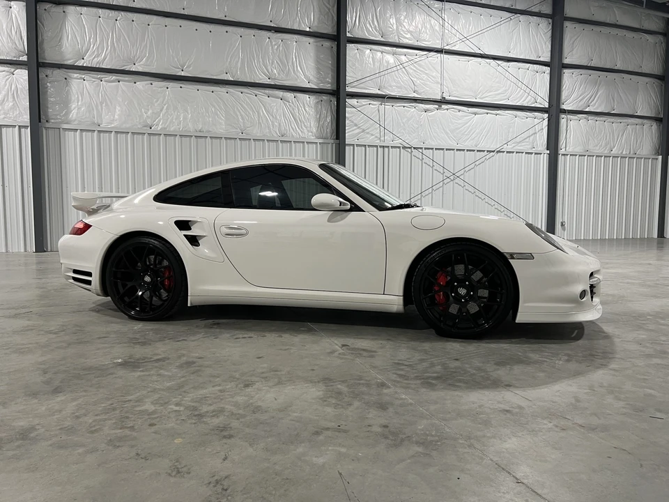 2009 Porsche 997 Turbo - Image 8 of 31