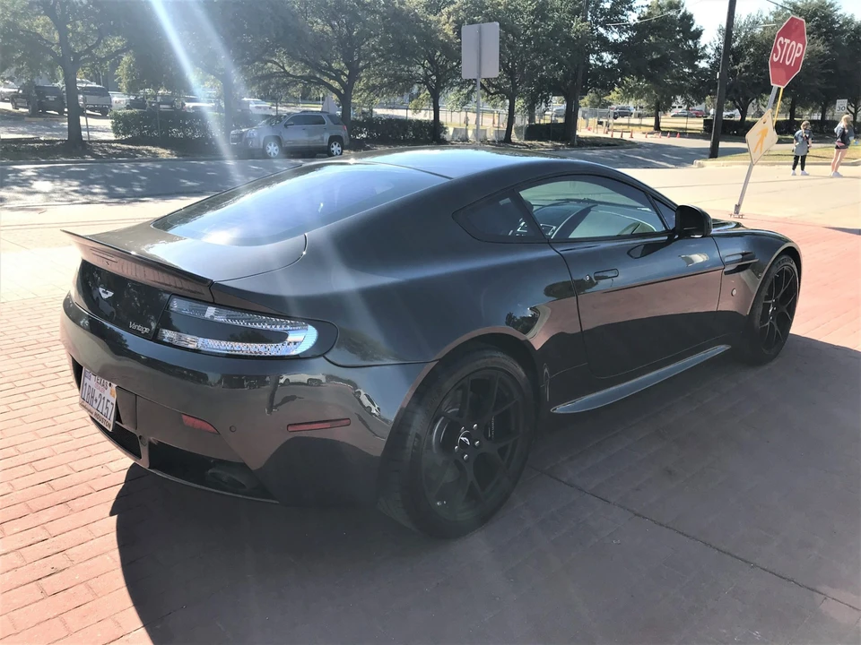 2010 Aston Martin V8 Vantage (2006-2017) - Image 17 of 31