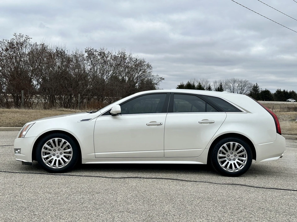 2010 Cadillac CTS 2nd Gen - Image 8 of 31