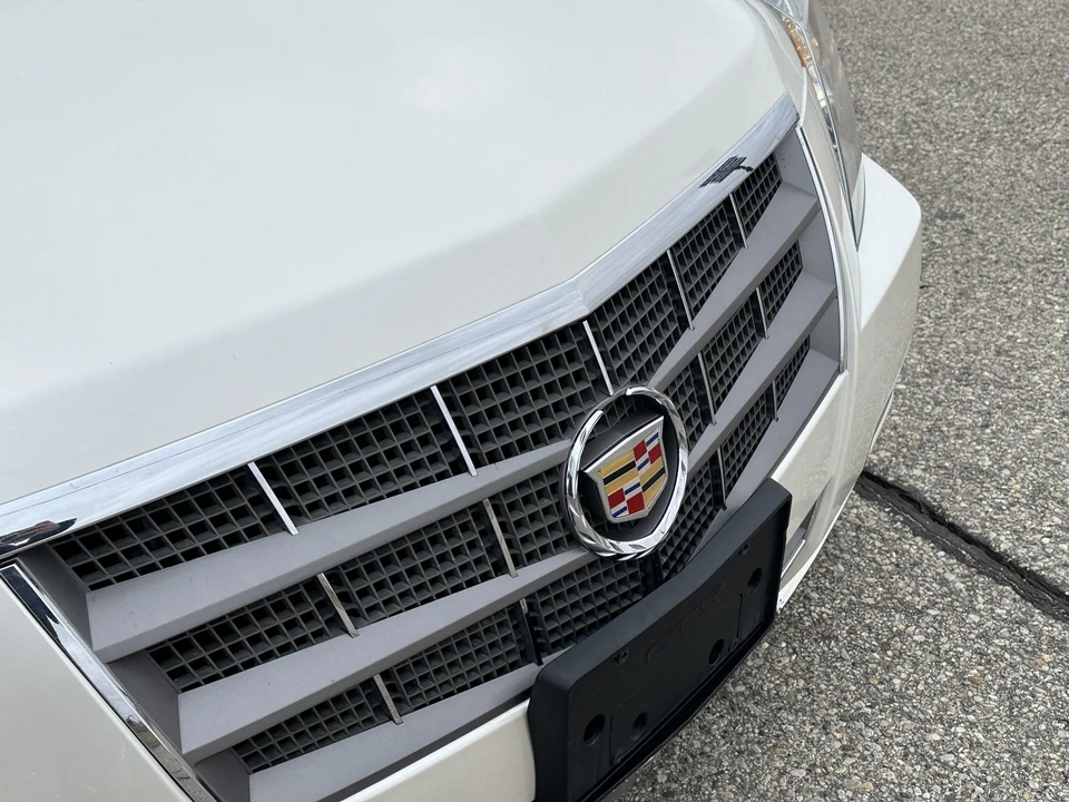2010 Cadillac CTS 2nd Gen - Image 19 of 31