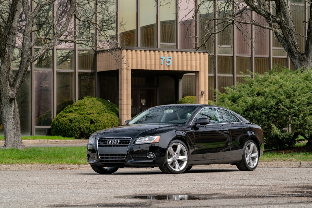 2011 Audi B8 A5 - Image 2 of 31