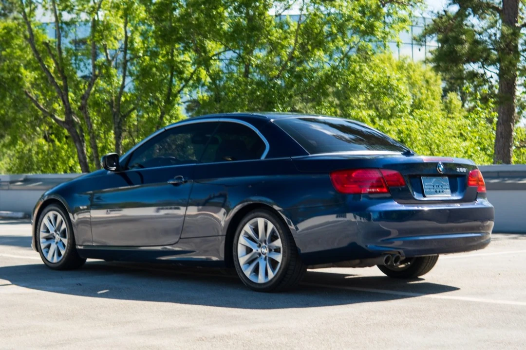 2011 BMW E93 3 Series Convertible - Image 2 of 7