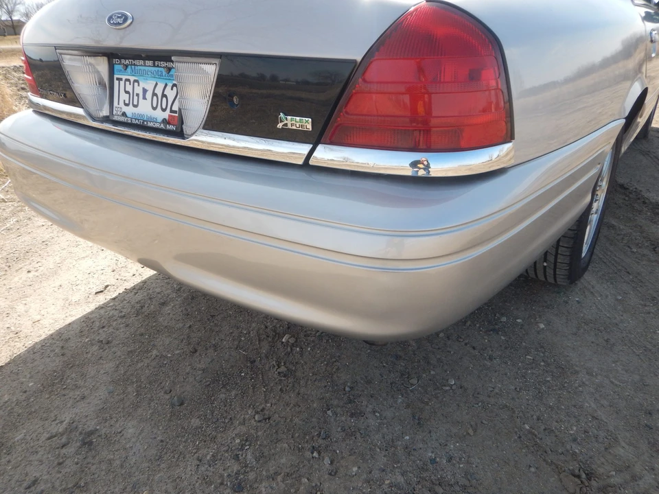 2011 Ford Crown Victoria - Image 26 of 31