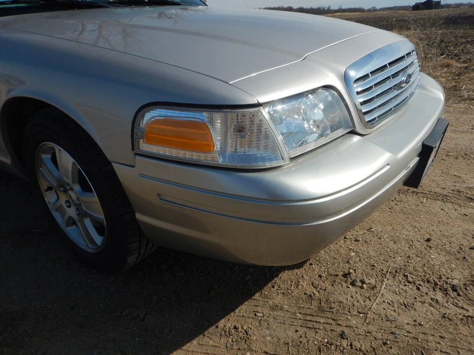 2011 Ford Crown Victoria - Image 31 of 31