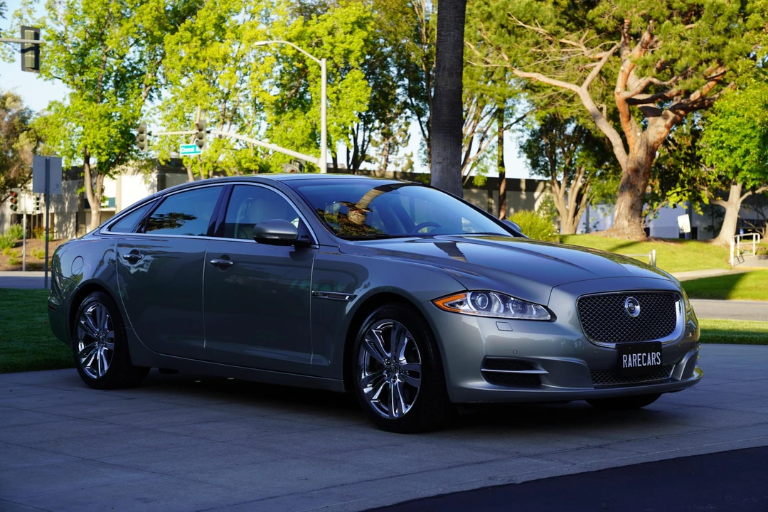 2011 Jaguar X351 XJ - Image 3 of 31