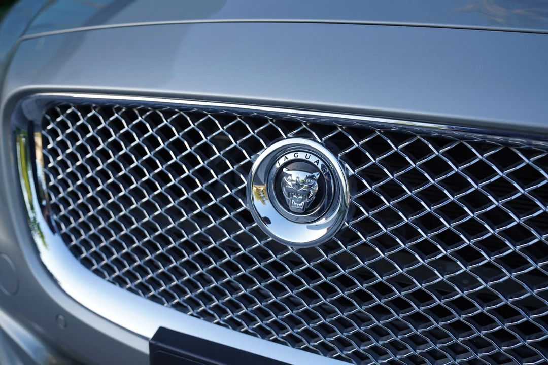 2011 Jaguar X351 XJ - Image 21 of 31