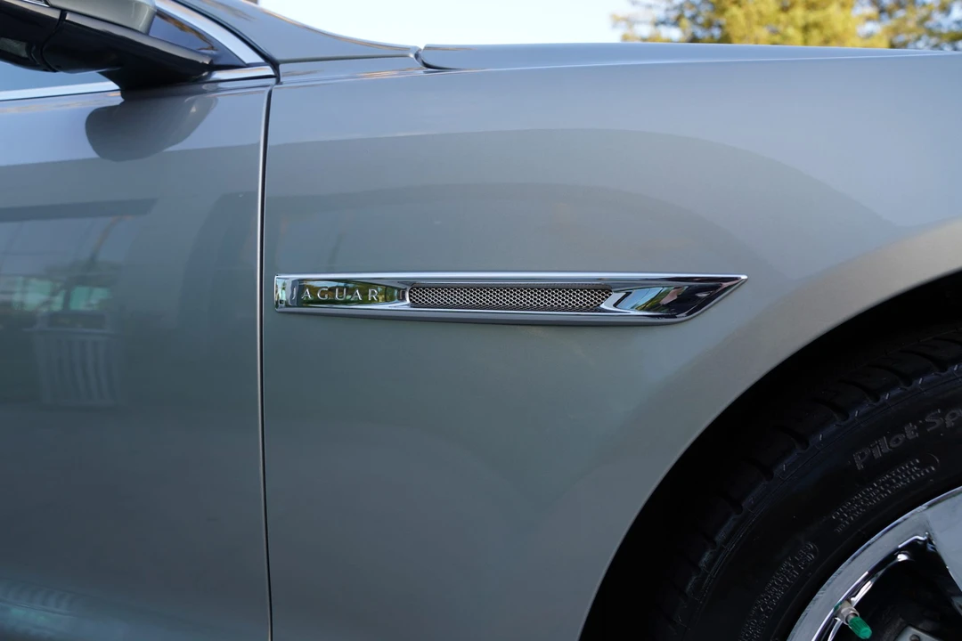 2011 Jaguar X351 XJ - Image 31 of 31