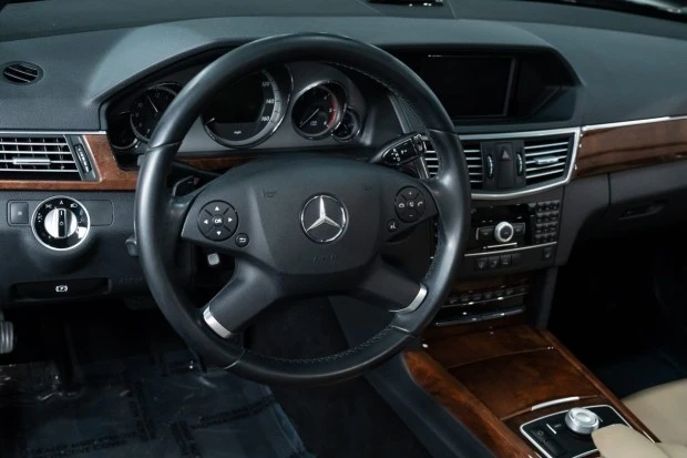 2011 Mercedes-Benz W212 E-Class - Image 5 of 8