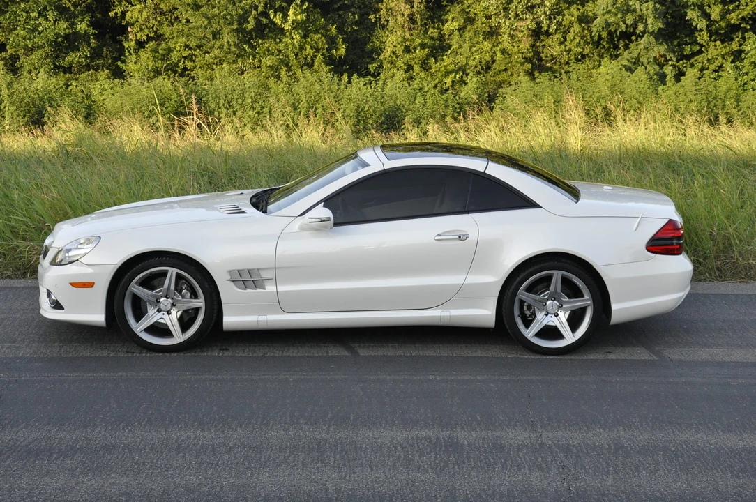 2011 Mercedes-Benz R230 SL-Class - Image 21 of 31