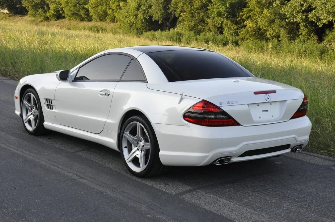 2011 Mercedes-Benz R230 SL-Class - Image 24 of 31