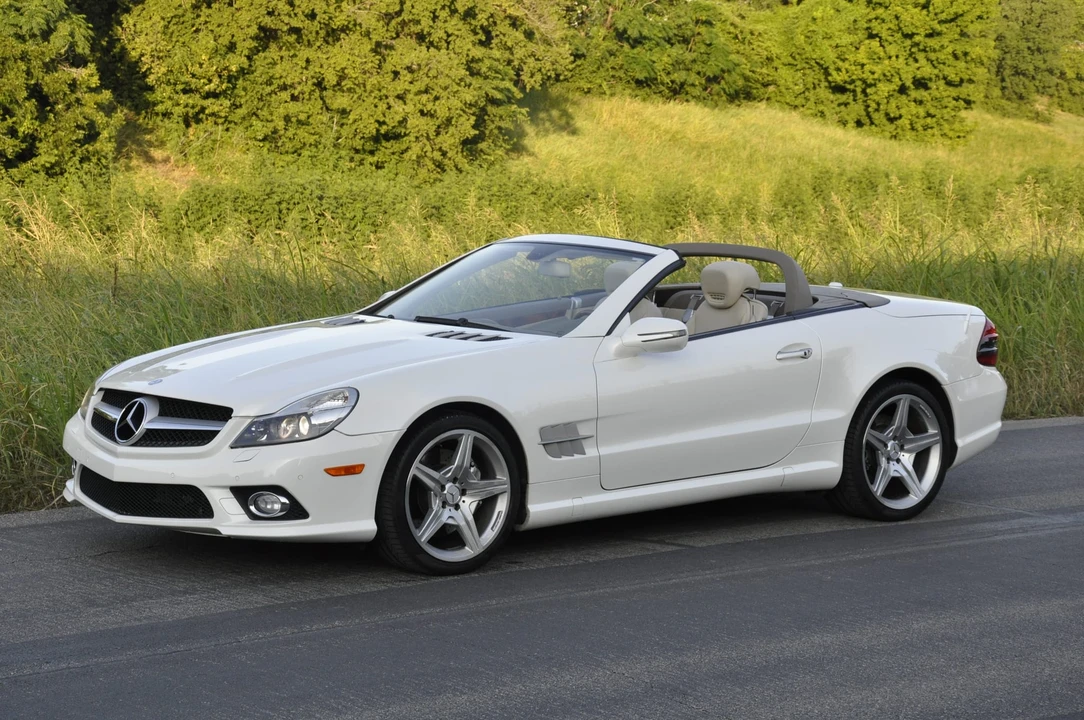 2011 Mercedes-Benz R230 SL-Class - Image 3 of 31