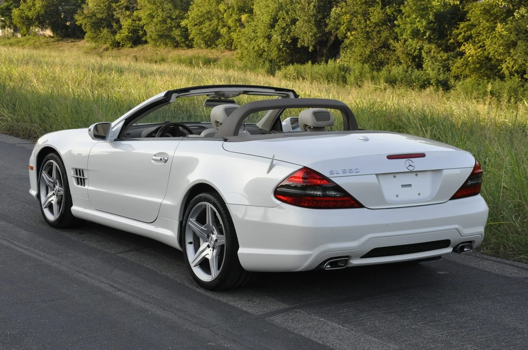 2011 Mercedes-Benz R230 SL-Class - Image 7 of 31