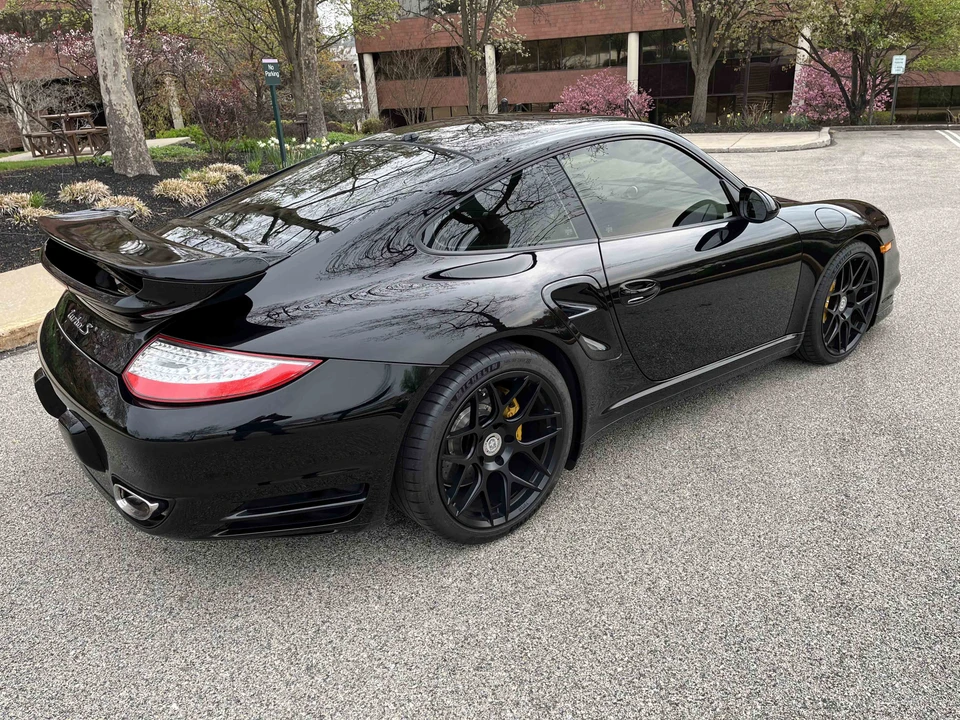 2011 Porsche 997 Turbo S - Image 7 of 31