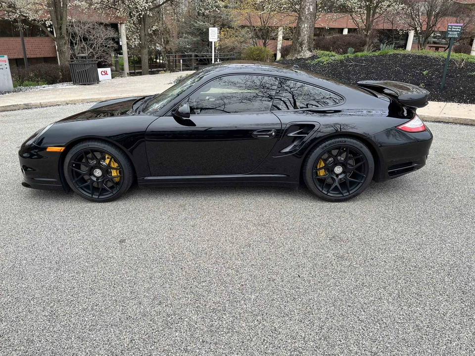 2011 Porsche 997 Turbo S - Image 4 of 31