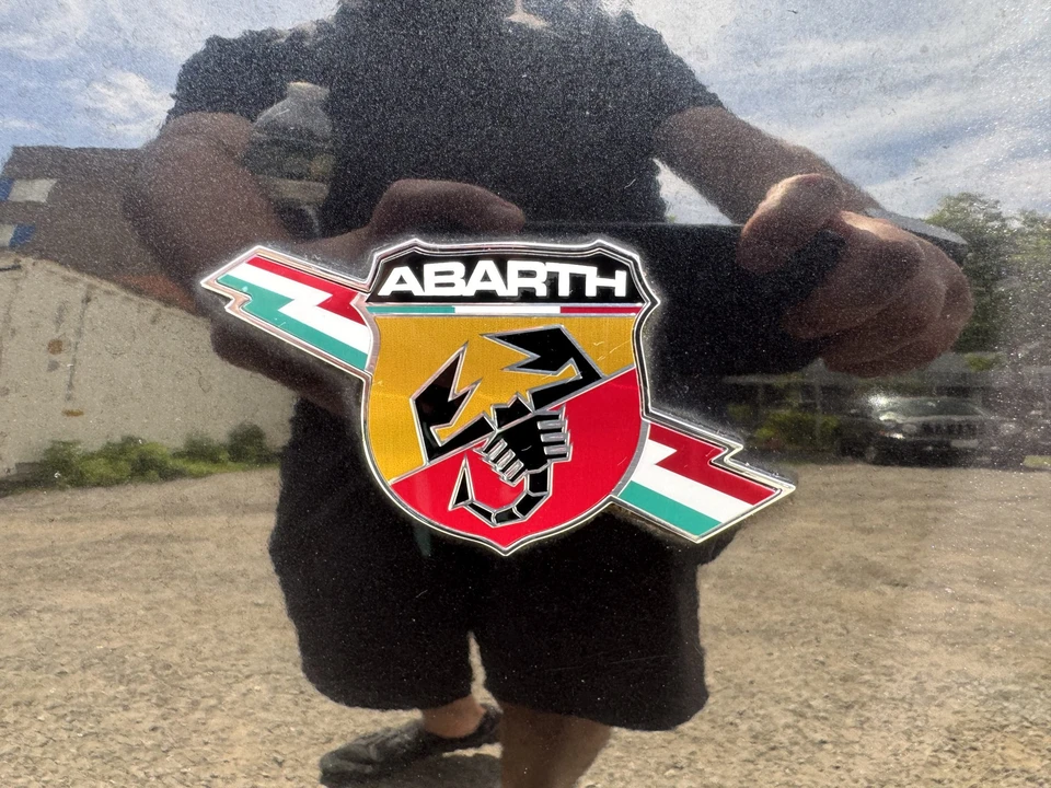 2012 Fiat Abarth 500 - Image 28 of 31