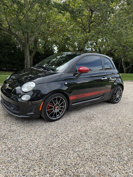 2012 Fiat Abarth 500 - Image 2 of 31