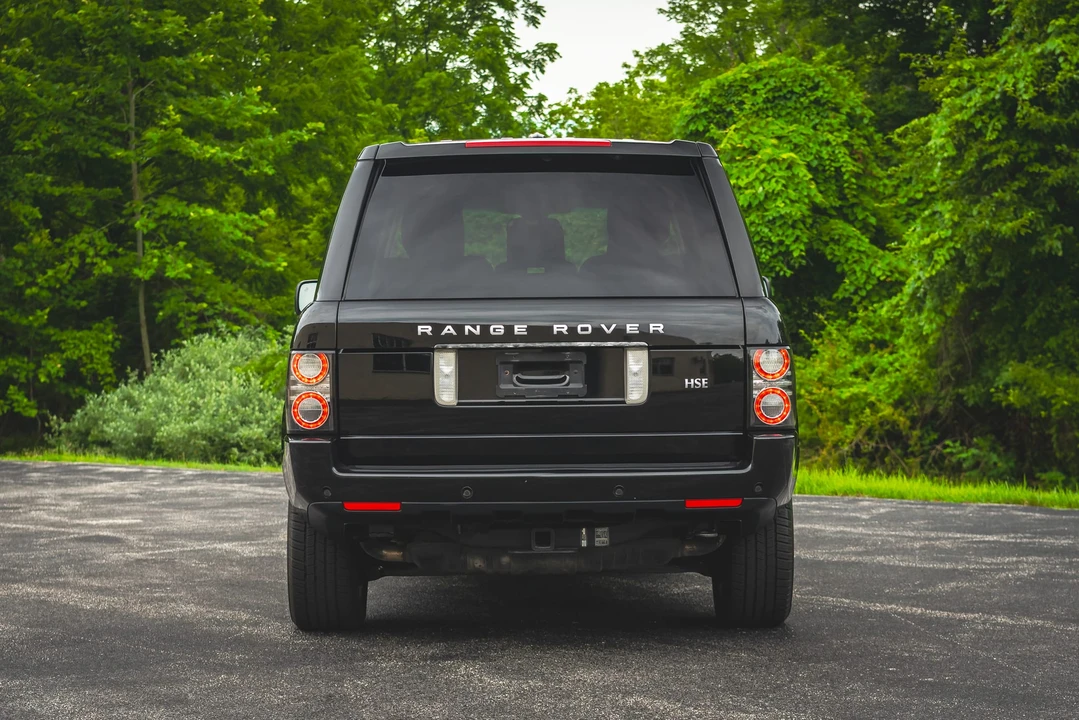 2012 Land Rover Range Rover L322 - Image 13 of 31